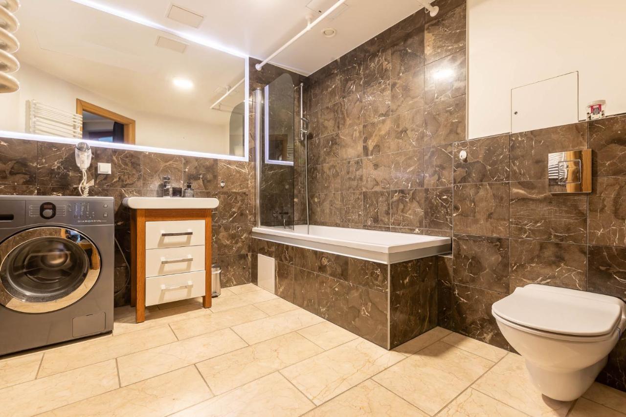 Just In Center Apartment